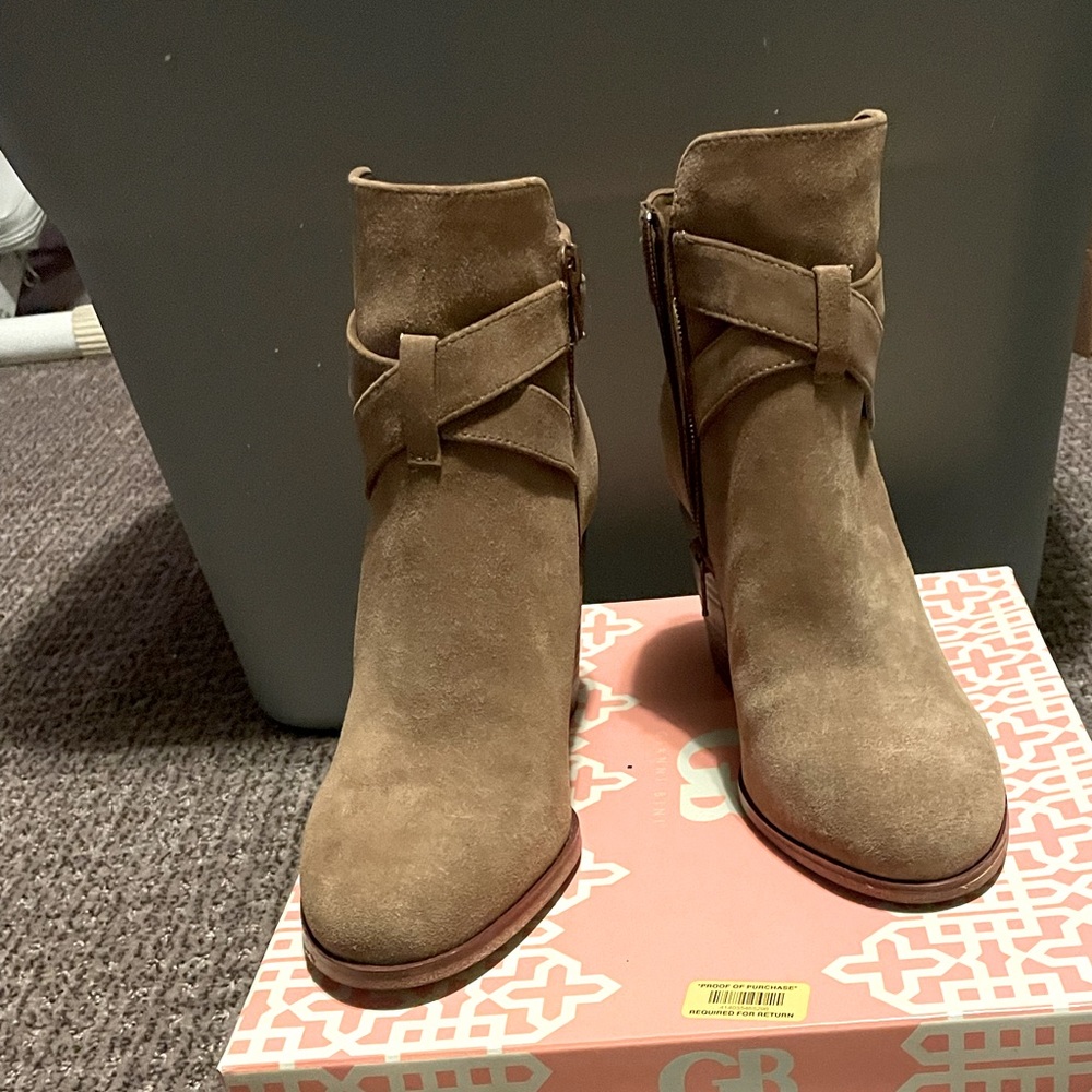 GBX booties size 8